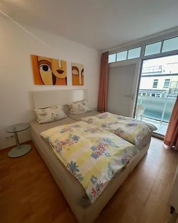 Kaiserstr.11, 01 נורדרני