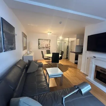 דירה Kaiserstr.11, 01